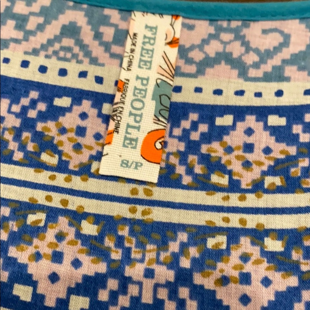 Free People Floral Tunic with Pearl Buttons - Picture 5 of 10